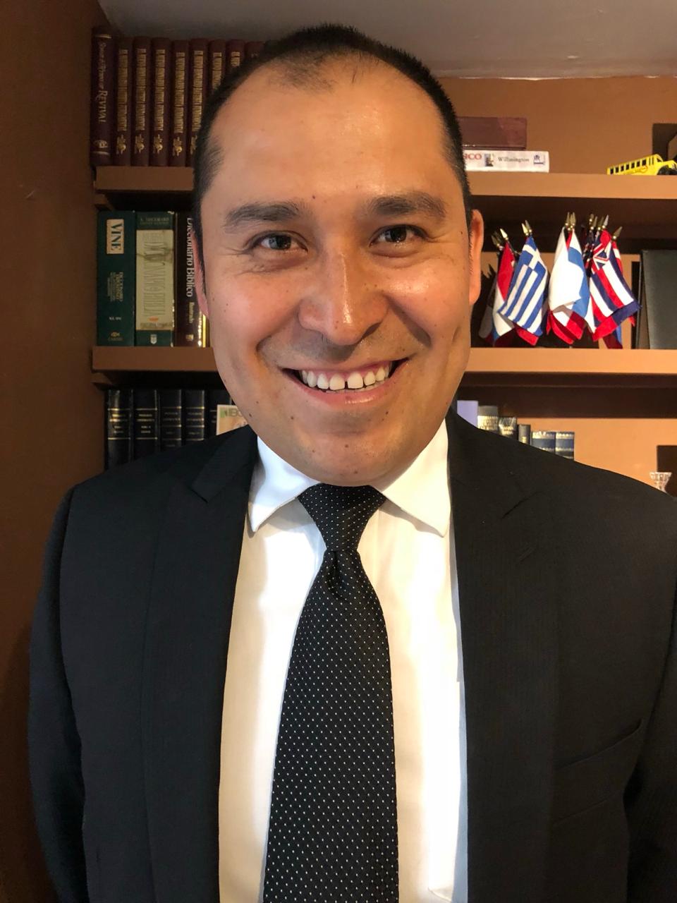 Pastor Hugo Mendoza